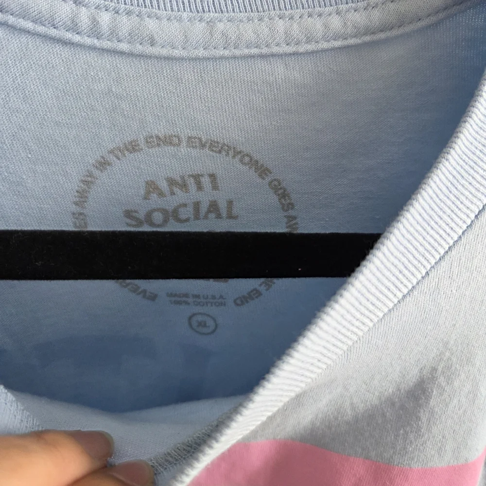 Anti Social Social Club I'd Rather Stay Home Graphic T-shirt - Picture 3 of 4